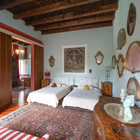 Palazzo Del Capitano Villa *