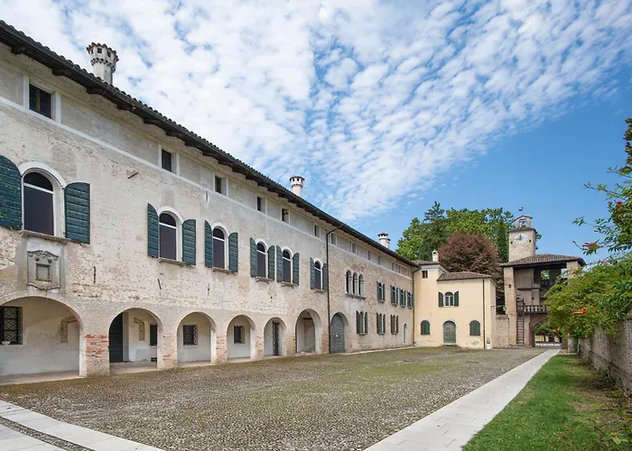 Palazzo Del Capitano