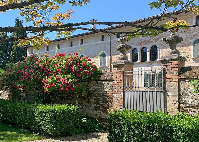 Palazzo Del Capitano